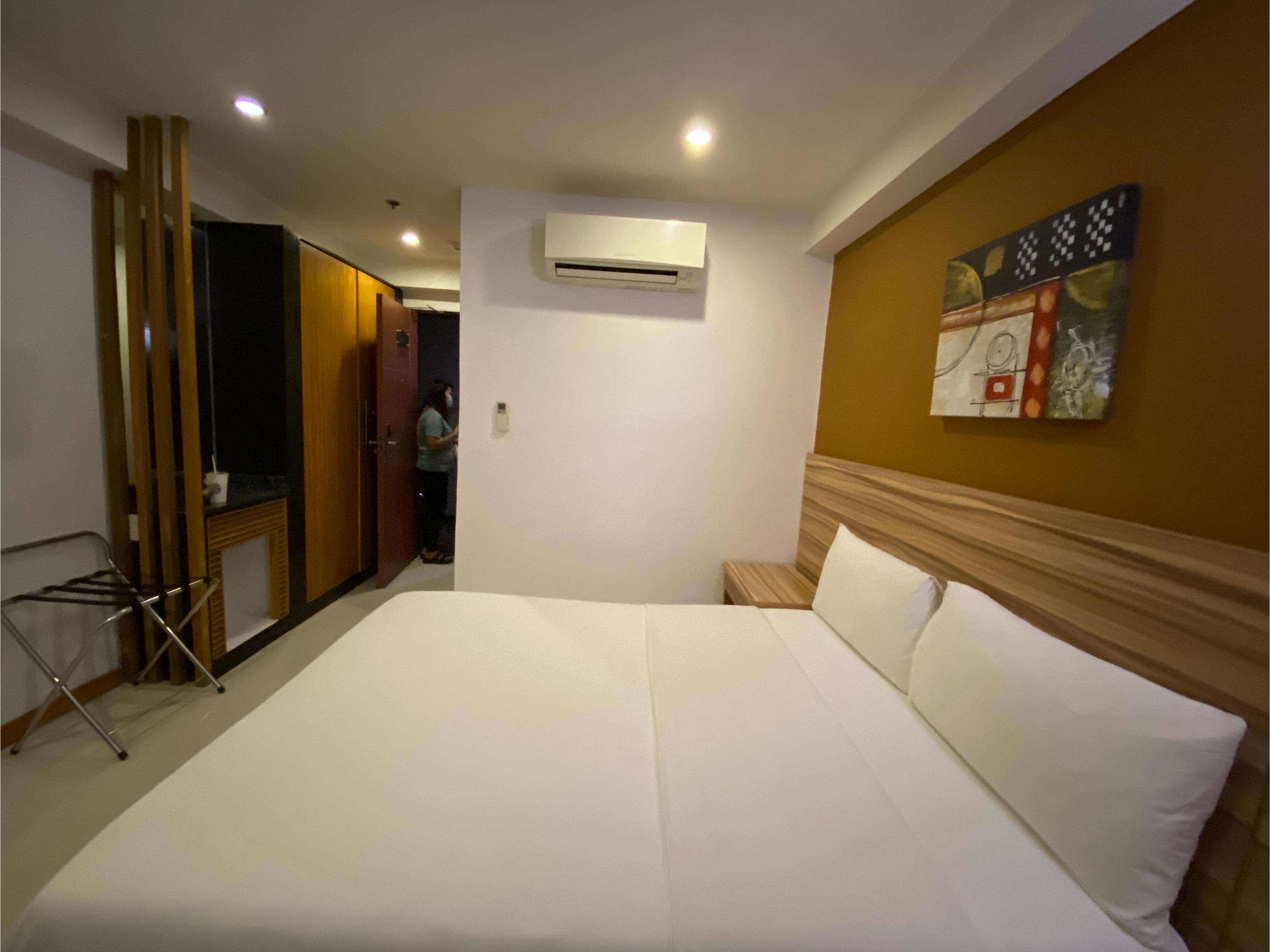 Guijo Suites Makati San Pedro Makati Eksteriør billede